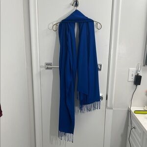 💙 Pashmina Royal Blue Scarf – Elegant, Soft & Timeless 💙